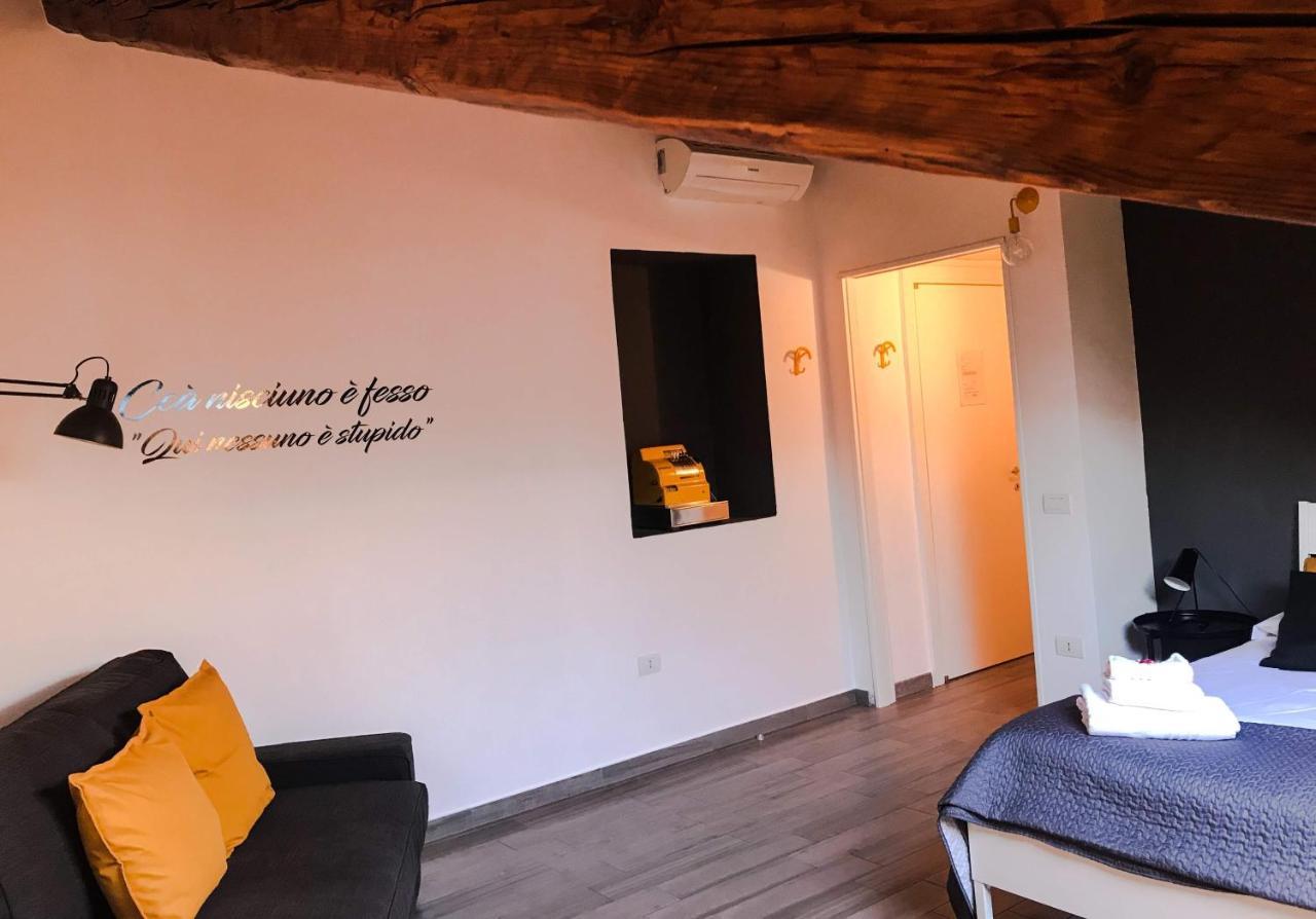 ナポリ Na Bona Nuttata Bed & Breakfast エクステリア 写真